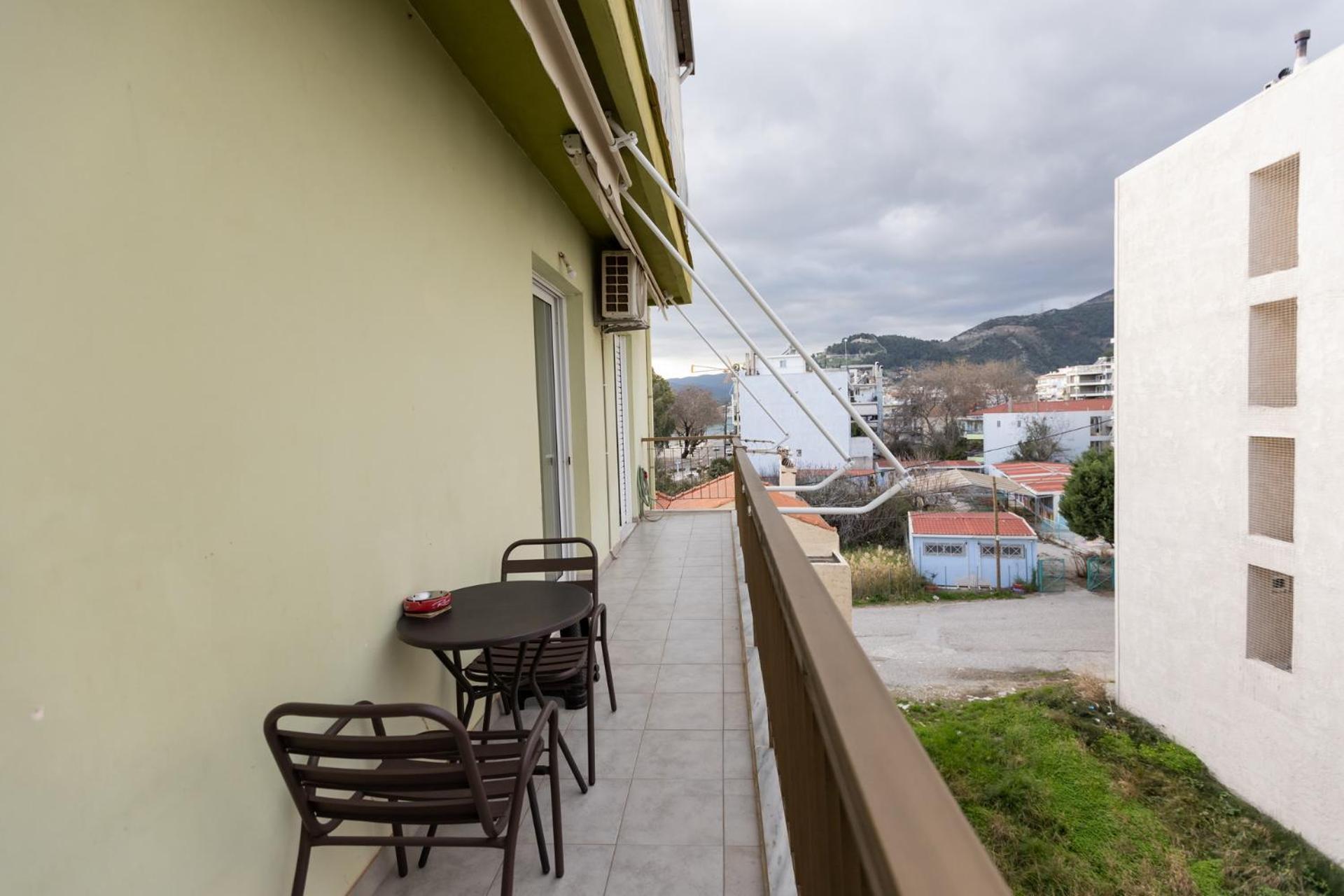 Τριάρι Διαμέρισμα 2Ο Ορόφου Nafpaktos Exterior photo